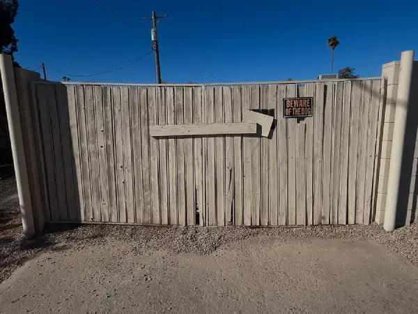 Fence Repair
